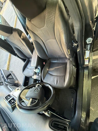 2018 Toyota Prius Two - miniatura 75
