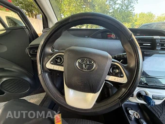 2018 Toyota Prius Two - miniatura 93