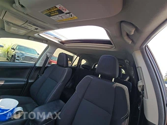 2018 Toyota RAV4 Adventure - miniatura 11
