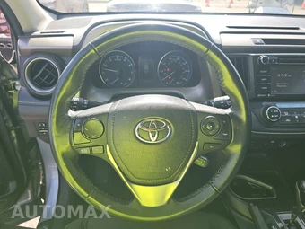 2018 Toyota RAV4 Adventure – miniatura 10
