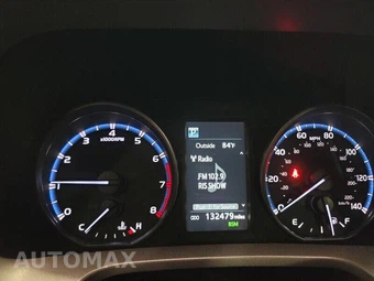 2018 Toyota RAV4 Adventure - miniatura 10