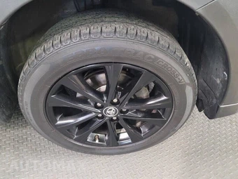 2018 Toyota RAV4 Adventure - miniatura 21