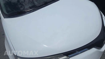 2018 Toyota RAV4 LE - miniatura 19