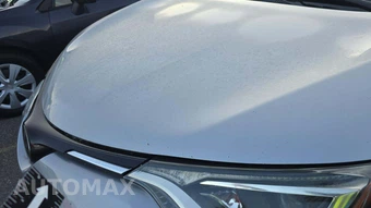 2018 Toyota RAV4 LE – miniatura 27