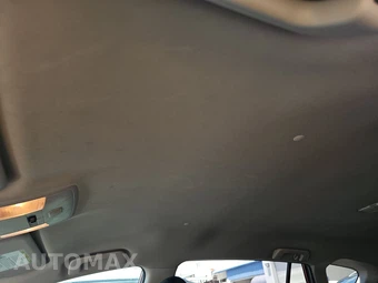 2018 Toyota RAV4 LE – miniatura 18