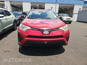 2018 Toyota RAV4 LE – miniatura 2