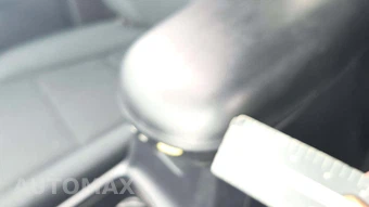 2018 Toyota RAV4 LE – miniatura 24
