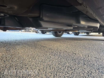 2018 Toyota RAV4 LE – miniatura 7