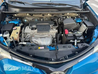 2018 Toyota RAV4 LE - miniatura 20