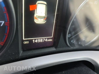 2018 Toyota RAV4 LE – miniatura 12
