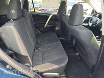 2018 Toyota RAV4 LE – miniatura 13