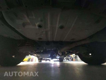 2018 Toyota RAV4 LE – miniatura 15