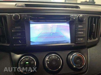 2018 Toyota RAV4 LE – miniatura 27
