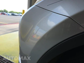 2018 Toyota RAV4 LE – miniatura 18