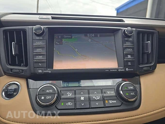 2018 Toyota RAV4 Limited - miniatura 10