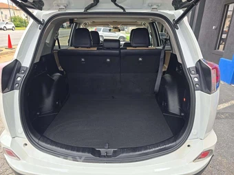2018 Toyota RAV4 Limited - miniatura 14