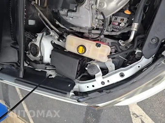 2018 Toyota RAV4 Limited - miniatura 29