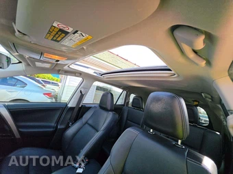 2018 Toyota RAV4 Limited – miniatura 11