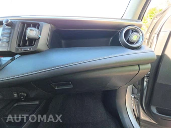 2018 Toyota RAV4 Limited – miniatura 19