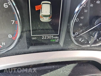 2018 Toyota RAV4 Limited – miniatura 12