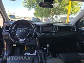 2018 Toyota RAV4 Limited – miniatura 11