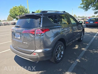 2018 Toyota RAV4 Limited – miniatura 4