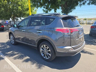 2018 Toyota RAV4 Limited – miniatura 6