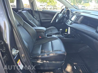 2018 Toyota RAV4 Limited – miniatura 8