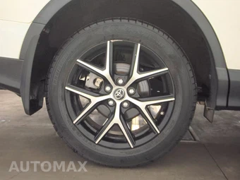 2018 Toyota RAV4 SE – miniatura 11
