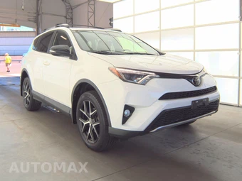 2018 Toyota RAV4 SE – miniatura 4