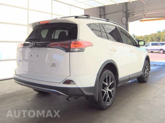 2018 Toyota RAV4 SE – miniatura 5