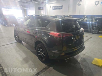 2018 Toyota RAV4 SE - miniatura 2