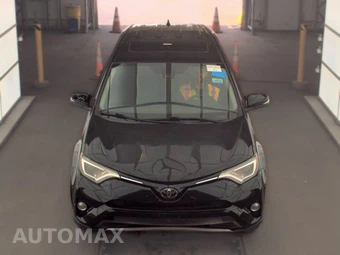2018 Toyota RAV4 XLE – miniatura 2