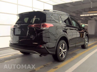 2018 Toyota RAV4 XLE - miniatura 4