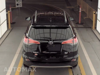 2018 Toyota RAV4 XLE - miniatura 5