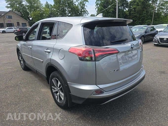 2018 Toyota RAV4 XLE – miniatura 2