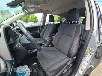 2018 Toyota RAV4 XLE – miniatura 6
