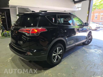2018 Toyota RAV4 XLE - miniatura 3