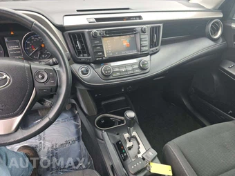 2018 Toyota RAV4 XLE - miniatura 10