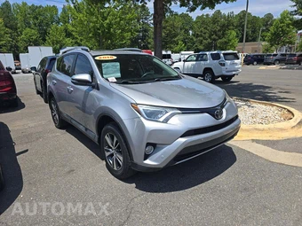 2018 Toyota RAV4 XLE – miniatura 4