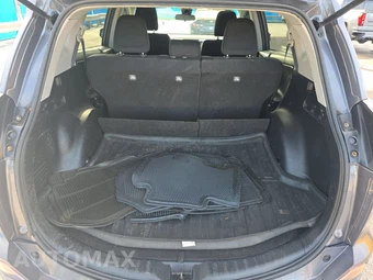 2018 Toyota RAV4 XLE - miniatura 16