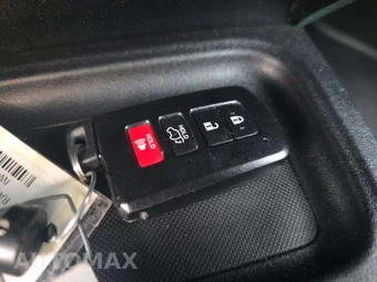 2018 Toyota RAV4 XLE - miniatura 5
