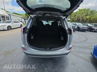 2018 Toyota RAV4 XLE – miniatura 14