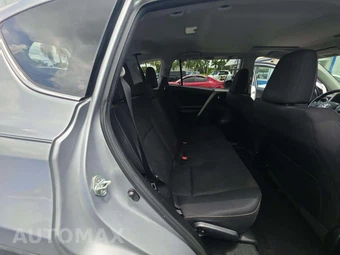 2018 Toyota RAV4 XLE – miniatura 16