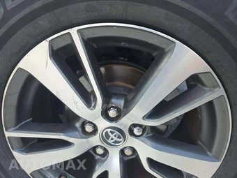 2018 Toyota RAV4 XLE – miniatura 25