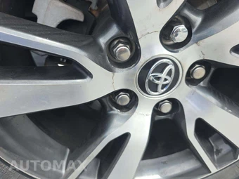 2018 Toyota RAV4 XLE – miniatura 27