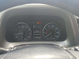 2018 Toyota RAV4 XLE – miniatura 9