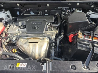 2018 Toyota RAV4 XLE - miniatura 15