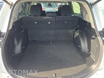 2018 Toyota RAV4 XLE - miniatura 16