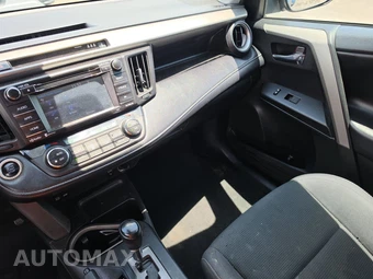 2018 Toyota RAV4 XLE – miniatura 11